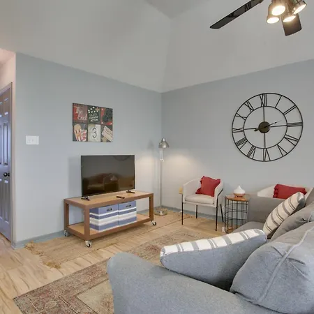 Walk To Lakefront Condo Near Nola City Park